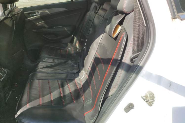 Used Changan CS75 2017 Shangkui Edition 1.5T Manual Fengxiang Model