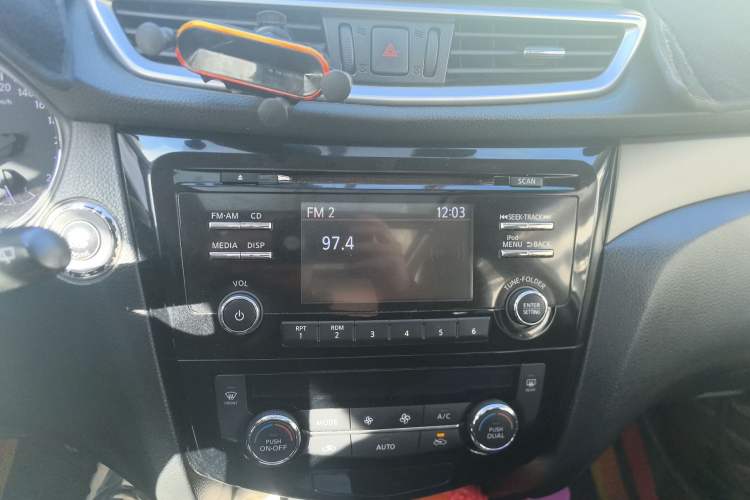 Used Nissan X-Trail 2014 2.0L CVT Comfort Edition 2WD
