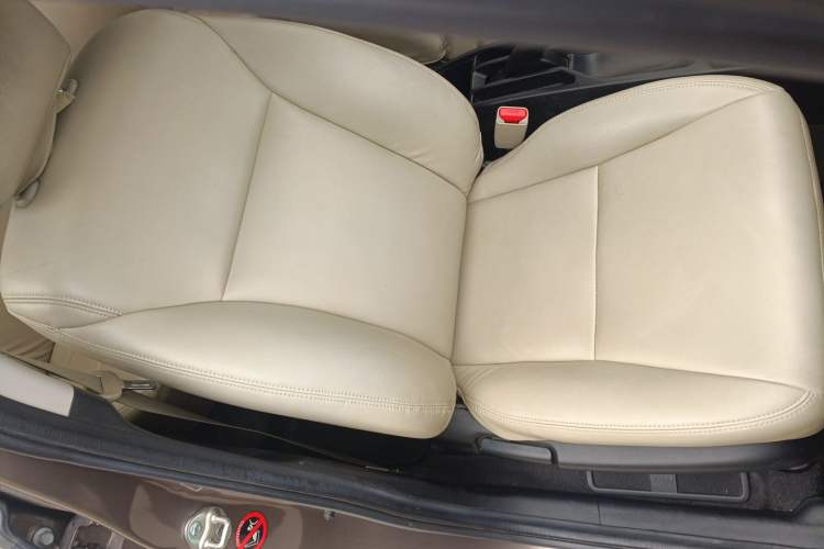 Used Honda Greiz 2016 1.5L CVT Classic Edition Right Front Seat