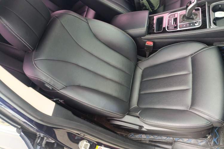 Used BYD Song MAX 2019 1.5T Automatic SmartConnect ZhiLian RuiDong Edition with 6 Seats China VI Standard