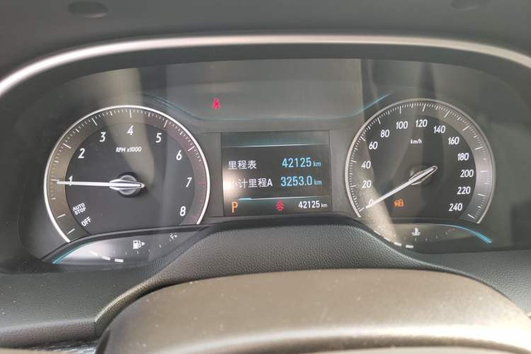 Used Buick GT 2021 Revised Version 1.3T Automatic Mild Hybrid Elite Edition Instrument Cluster