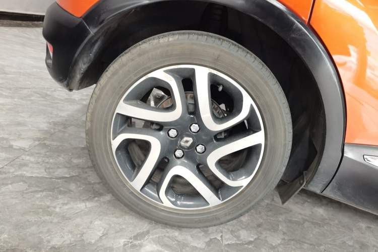 Used Renault Captur 2015 1.2T Automatic Comfort Edition
