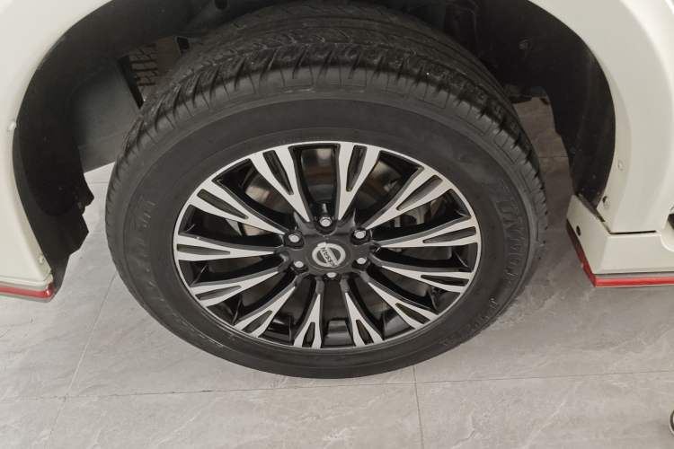 Used Nissan Patrol 2017 4.0L SE U.S.-Spec Version
