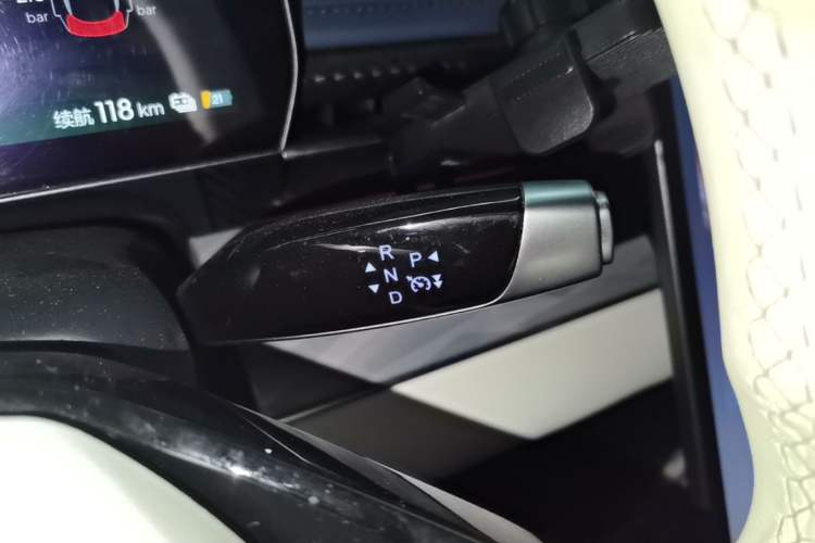 Used NETA GT 2023 560 Gear Lever