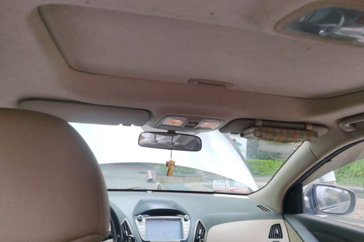 Used Hyundai ix35 2013 2.0L Automatic 2WD Comfort GL China IV Standard