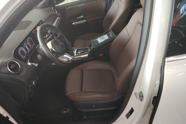 Used Mercedes-Benz GLB 2024-Year Restyled GLB 200 Dynamic Edition
