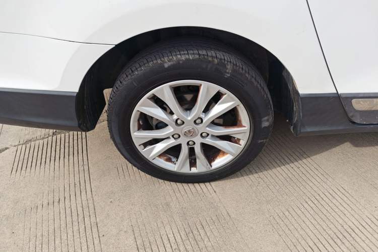 Used Baojun 730 2016 1.5L Manual Comfort Version 7 Seats China V Emission Standard