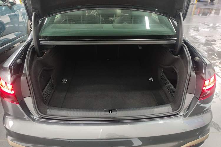 Used Audi A4L 2024 40 TFSI quattro RS Performance Package