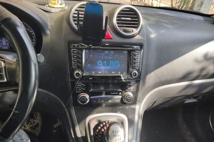 Used Haval H6 2016 Upgraded Model 1.5T Manual Two-Wheel Drive Elite Version