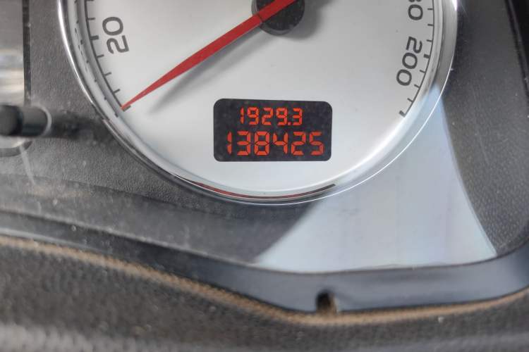 Used Peugeot 307 2013 Hatchback 1.6L Manual Comfort Edition
