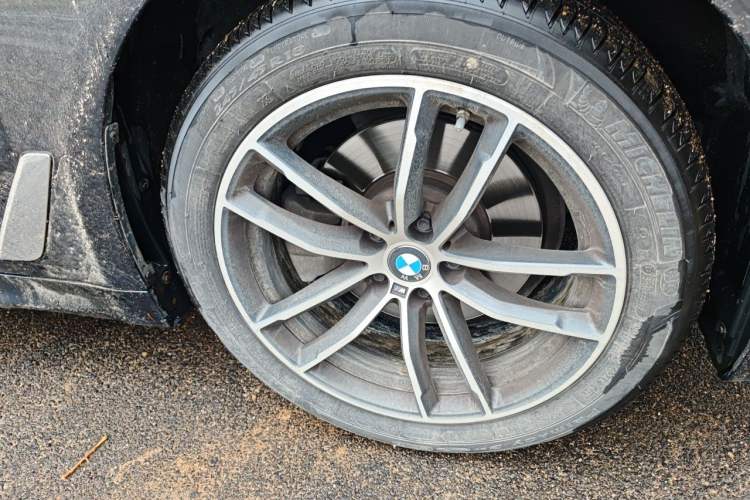 Used BMW 5 Series 2022 Second Facelift 525Li M Sport Package

