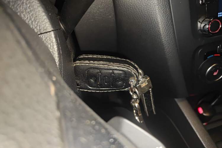 Used Volkswagen Sagitar 2013 2.0 TSI GLI Vehicle Key