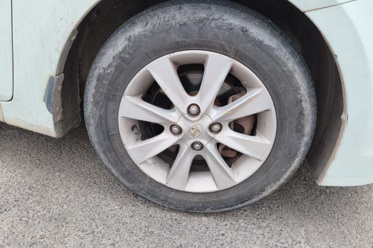 Used Hyundai Verna (older generation) 2014 1.4L Manual Smart GLS Trim
