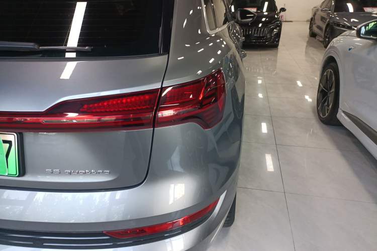 Used Audi e-tron 2019 55 quattro Fashion Edition
