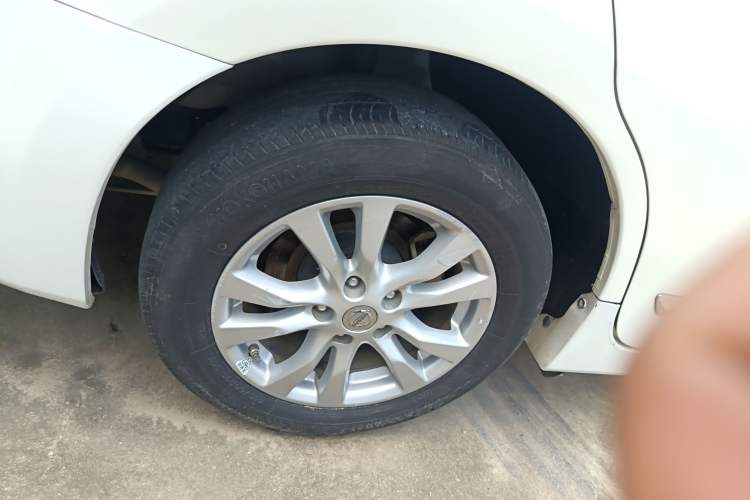 Used Nissan Teana 2013 2.0L XL Comfort Edition Right Rear Wheel Hub