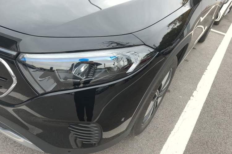 Used Mercedes-Benz EQB 2023 Facelift EQB 260
