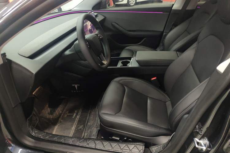 Used Tesla Model 3 2025 Rear-Wheel-Drive Version
