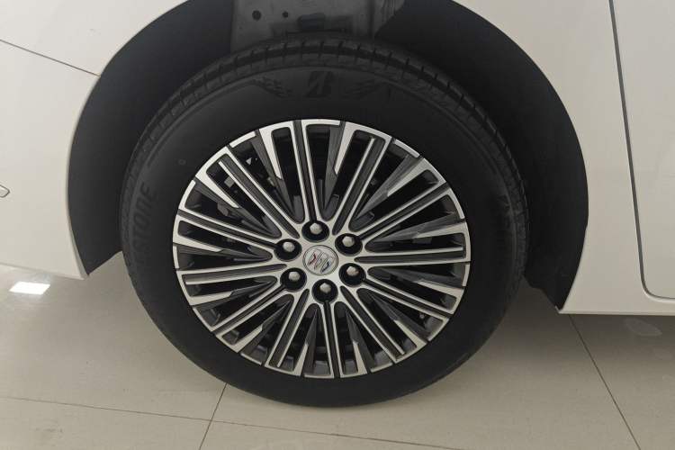 Used Buick GL8 New Energy 2024 Lu Zun Luxury Edition 7-Seater Exterior 5