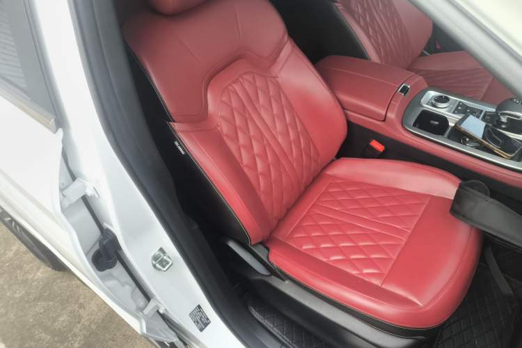 Used JETOUR X70 PLUS 2024 Champion Edition 1.5T DCT Champion PRO 5-Seater
