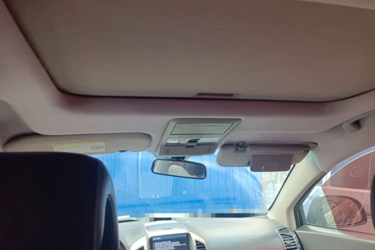 Used Chevrolet Captiva 2012 2.4L 4x4 Flagship Edition 7 Seats