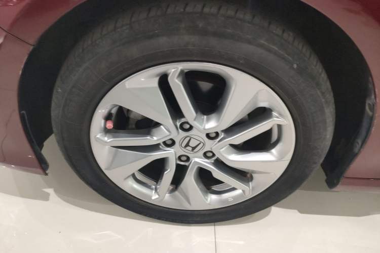 Used Honda Accord 2018 230TURBO Comfort Version National V
