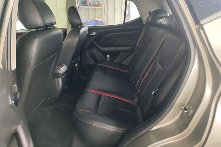 Used Soueast DX3 2016 1.5T CVT Flagship Model
