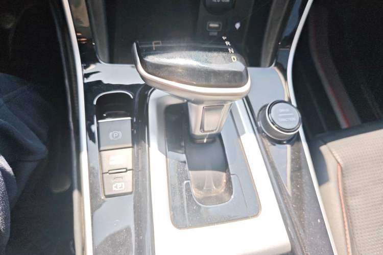 Used Kia KX3 2021 1.5L CVT All-Around Edition Gear Lever