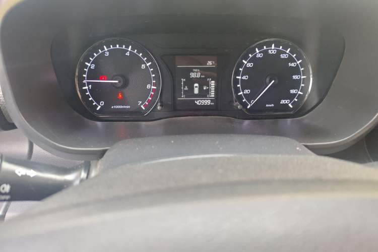 Used CHANGAN OSHAN X70A 2019 1.5L Manual Basic Version China VI Standard Instrument Cluster