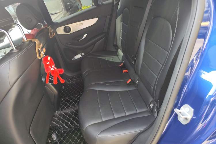 Used Mercedes-Benz GLC Coupe 2020 GLC 260 4MATIC Coupe SUV Left Rear Seat