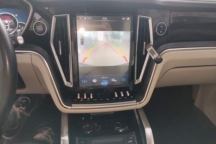 Used Zotye T700 2017 1.8T Dual-Clutch Prestige Model
