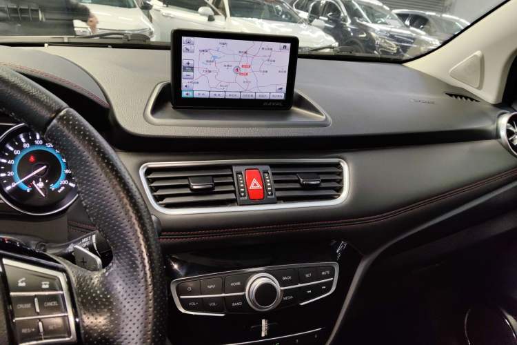 Used Haval H1 2016 Revised Version Blue Badge 1.5L AMT Luxury Edition
