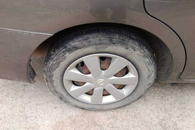 Used Nissan Sunny 2015 1.5XE CVT Comfort Edition Right Rear Wheel Hub