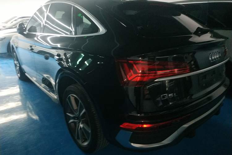 Used Audi Q5L Sportback 2022 40 TFSI Luxury Model
