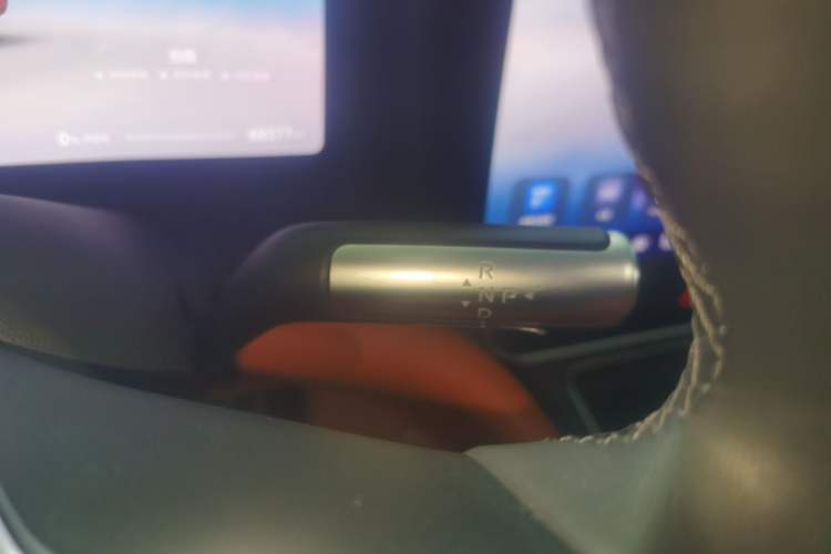 Used Hima AITO M9 2024 Range-Extended Max Edition 42 kWh 6-Seater Version Gear Lever