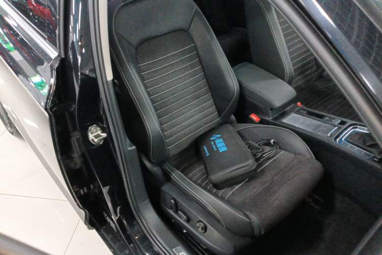 Used Volkswagen Magotan 2020 380TSI DSG Luxury Version
