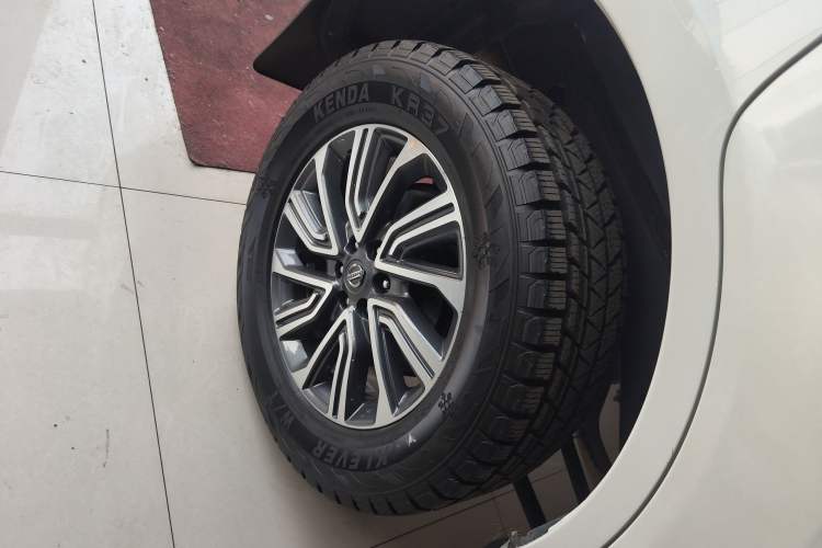 Used Nissan Terra 2020 2.5L XL Upper 4WD Automatic Four-Wheel Drive Luxury Edition Right Rear Wheel Hub