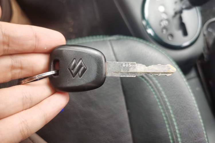 Used Suzuki Swift 2016 1.5L Automatic Fashionable Coolplay Edition
