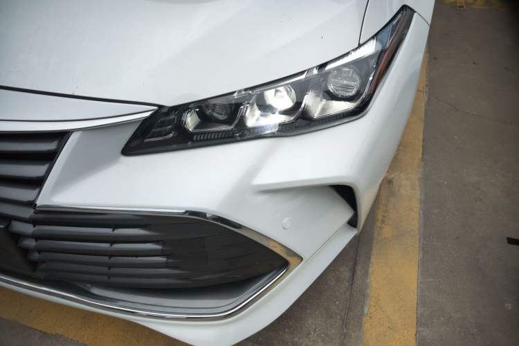 Used Toyota Avalon 2021 2.5L Luxury Edition
