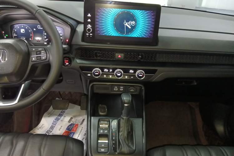 Used Honda Breeze 2023 240TURBO Two-Wheel-Drive Luxury Edition 5 Seats Audio And AC Panel