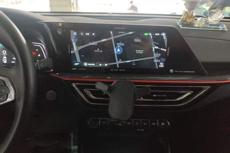 Used CHANGAN OSHAN X5 2021 1.5T DCT Prestige Edition Audio And AC Panel