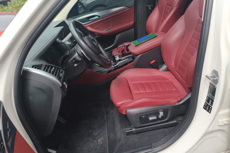 Used BMW X4 2021 xDrive 25i M Sport Package Left Front Seat