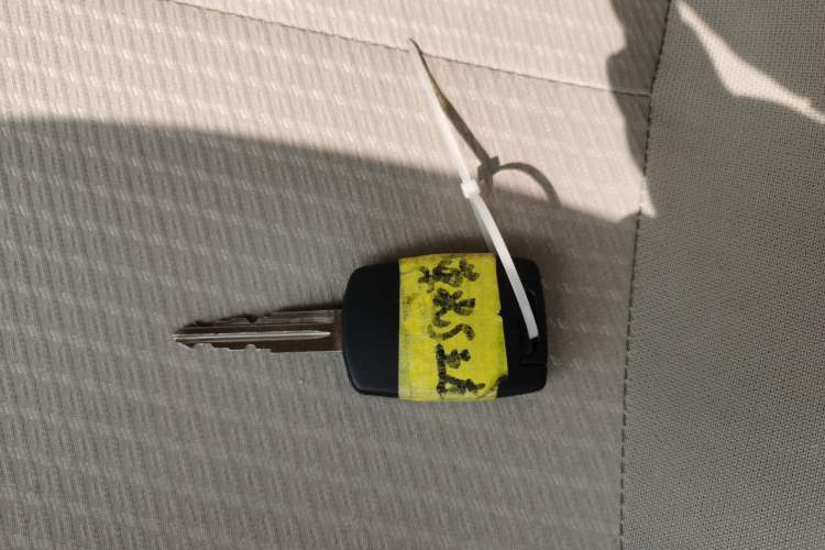 Used Wuling Rongguang S 2021 1.2L Base Model Window-Sealed 5-Seat LSI Car
