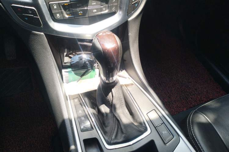 Used Cadillac SRX 2012 3.0L Luxury Model