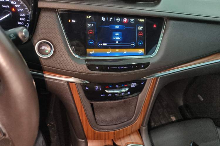 Used Cadillac XT5 2018 28T Four-Wheel Drive Luxury Model