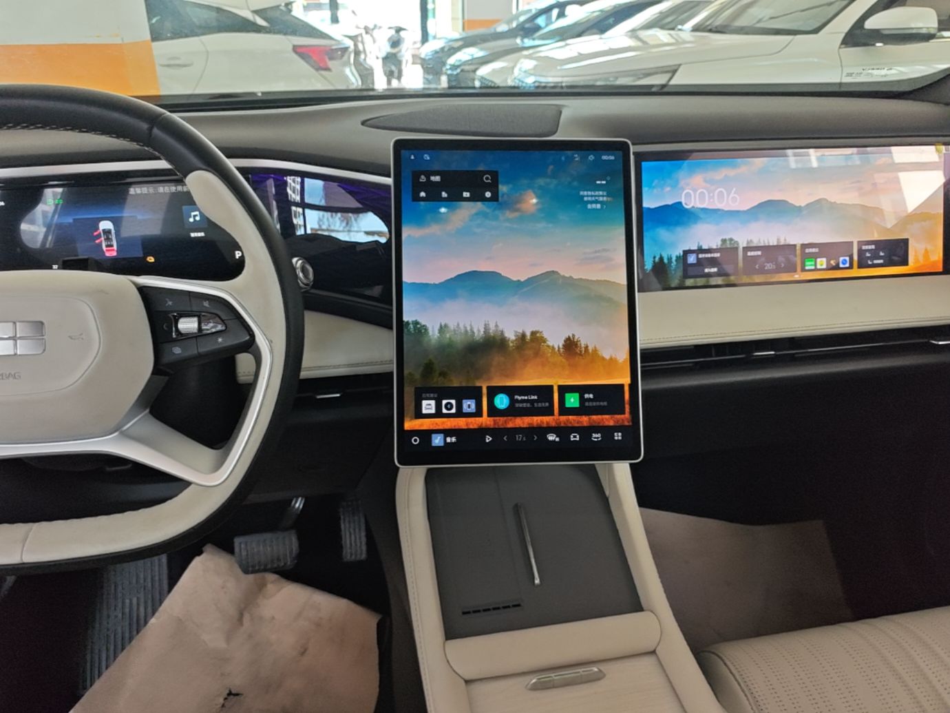 Geely Galaxy L7 2025 3DHT 115km Starship Edition — снимка 15