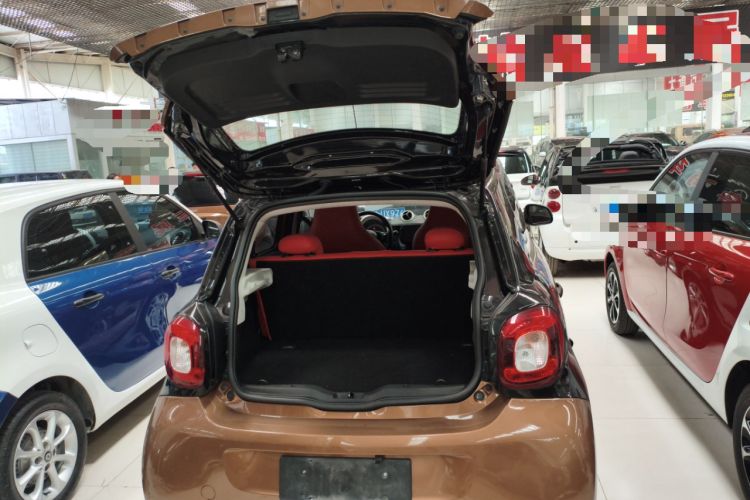 Used smart forfour 2016 1.0L 52 kW Dynamic Edition