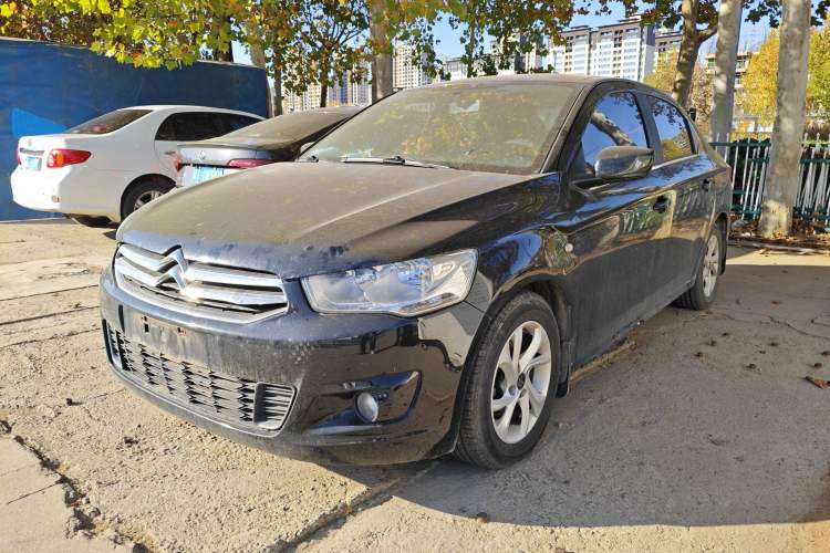 Used Citroen Elysee 2015 Zhishang Edition 1.6L Manual Fashion Model