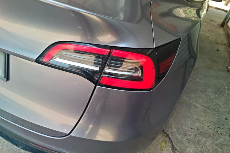 Used Tesla Model Y 2022 Rear-Wheel-Drive Version