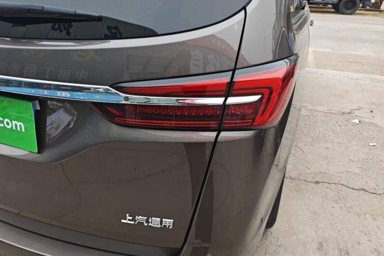 Used Buick GL8 2021 Land Cruiser Executive 652T Premium Model