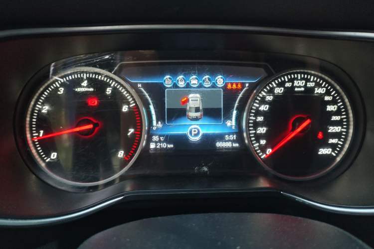 Used Hongqi H5 2019 30TD Dynamic Edition
